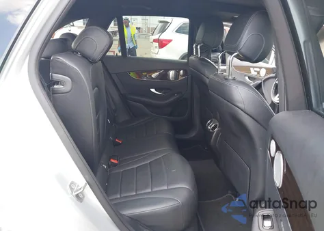 2020 Mercedes-Benz Glc 300 4Matic from USA, damaged, VIN WDC0G8EB0LF672687